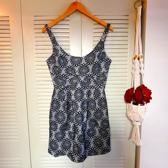 Anthropologie Hazel Black Lace Dress with Pockets - Picture 1 of 16